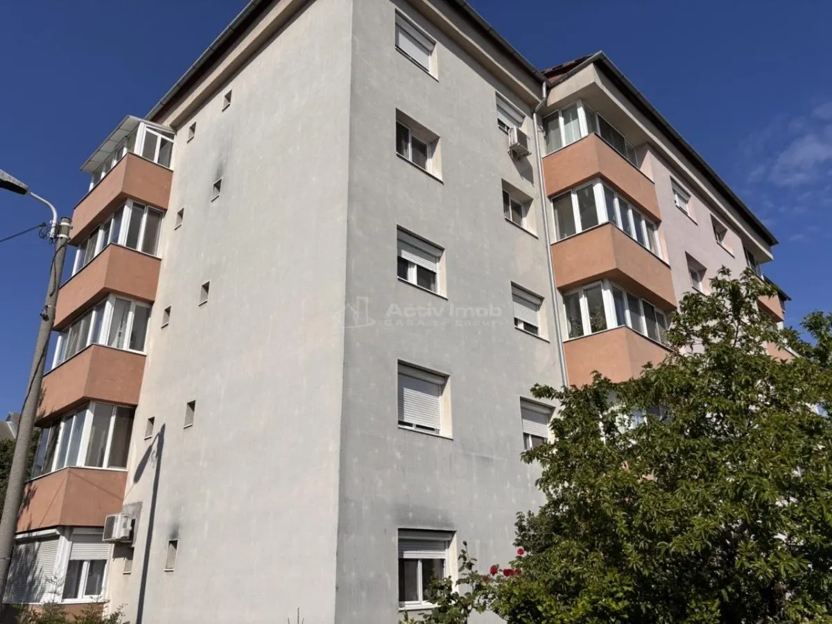 Appartement 3 Chambres Rez-de-Chaussée, Immeuble Rénové - foto 15