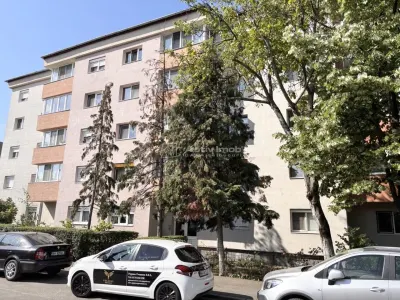 Appartement 3 Chambres Rez-de-Chaussée, Immeuble Rénové - foto 16