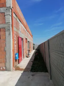 Immeuble avec 4 Appartements et Espace Commercial à Sacalaz - foto 5