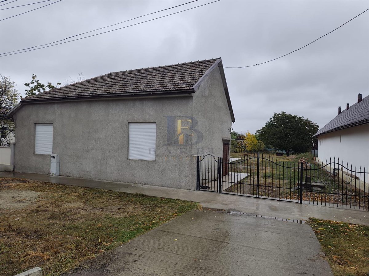 House / villa for sale 190 sqm in Pischia - foto 11