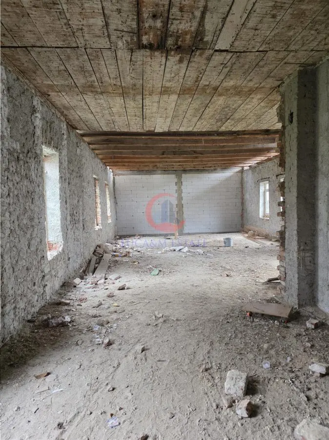 Opportunité d'Investissement : Propriété à Pischia, 190 m², 1000 m² de Terrain - foto 7