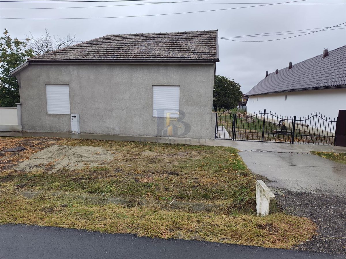 House / villa for sale 190 sqm in Pischia - foto 10