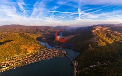 Terreno, Orsova - Baile Herculane, 40m de fachada, en E70 - Orsova