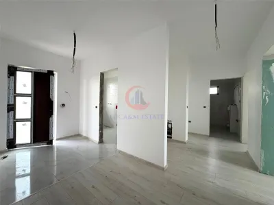 Maison Individuelle Plain-Pied à Timișoara - 102 m², Terrain 532 m² - foto 3