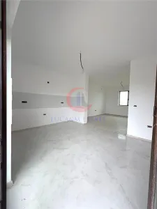 Maison Individuelle Plain-Pied à Timișoara - 102 m², Terrain 532 m² - foto 4