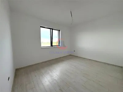Maison Individuelle Plain-Pied à Timișoara - 102 m², Terrain 532 m² - foto 9