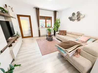 Maison Individuelle avec Terrain de 1.480 m² à Dumbravita - foto 2