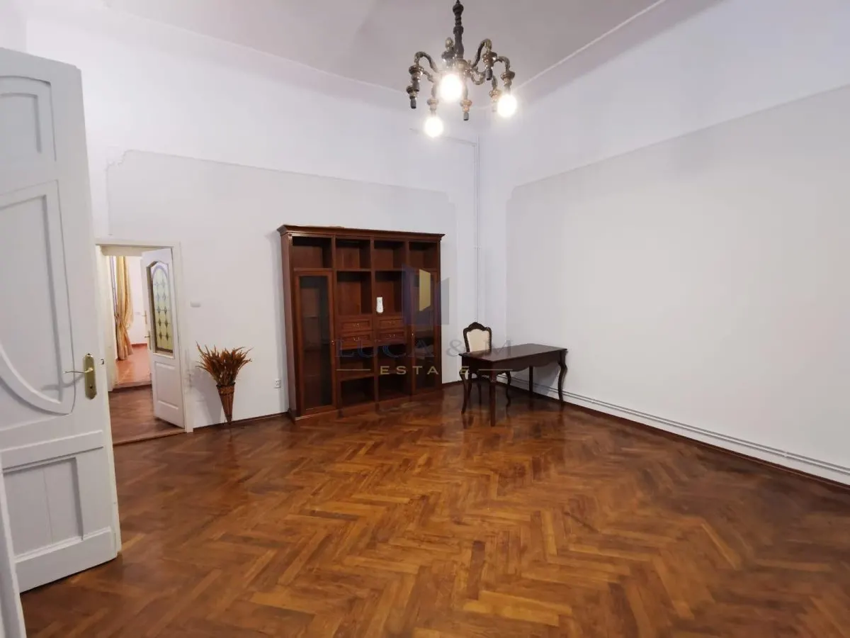Bureau à Louer – 120 m² + Terrasse | Parc Regina Maria | 980 €/mois - foto 3