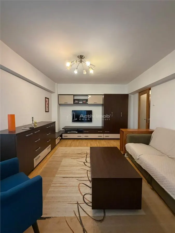 Appartement 2 Pièces, Brancoveanu, Face à la Station Metro, Parking - foto 1