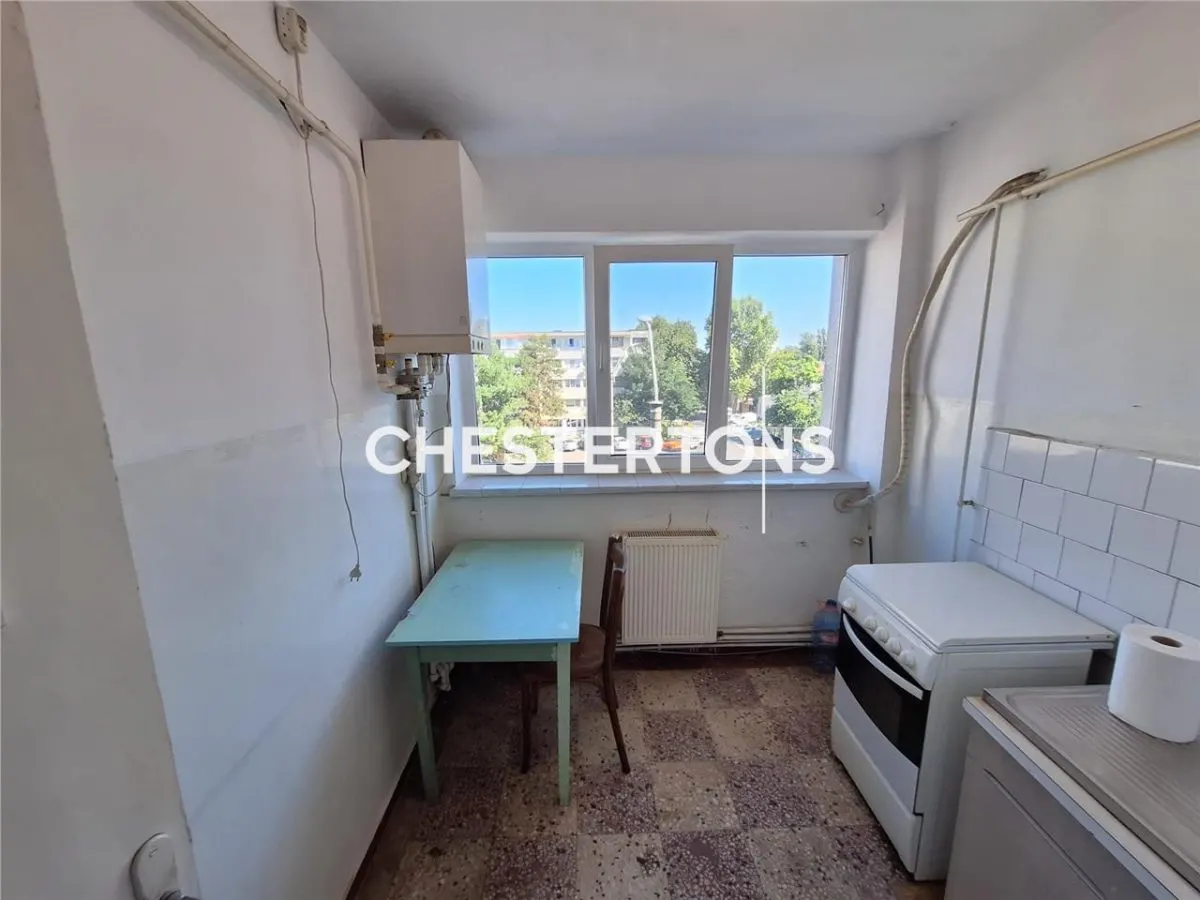 3-Bedroom Apartment - Garii Street - Braila - For Sale - foto 6