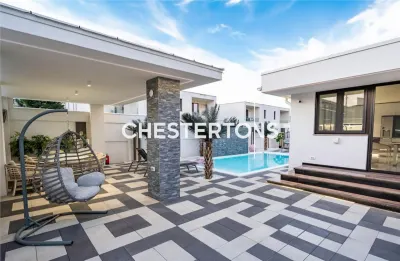 Villa for Sale in Otopeni, P+2E, 509 sqm Plot with Swimming Pool - foto 3