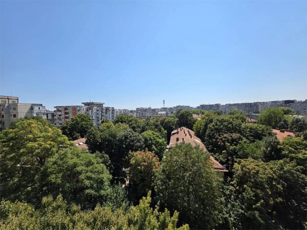3-Bedroom Separated Layout Apartment - Viorele, Timpuri Noi - foto 9