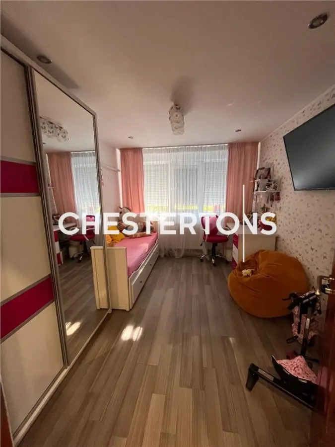 3-Bedroom Furnished Apartment, Militari Gorjului - foto 7