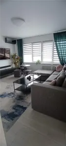 3-Bedroom Apartment, 1 MAI Metro, 63 sqm, 9th Floor, Recently Renovated - Bucuresti