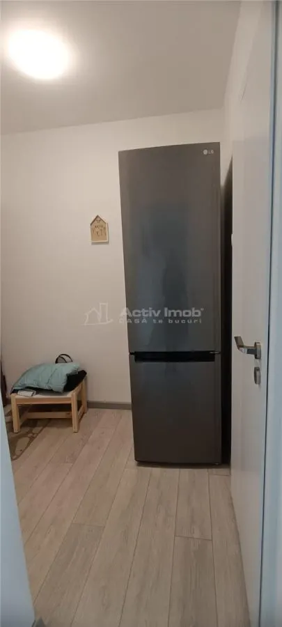 شقة 3 غرف نوم، مترو 1 مايو، 63 متر مربع، الطابق 9، مجددة حديثاً - foto 10