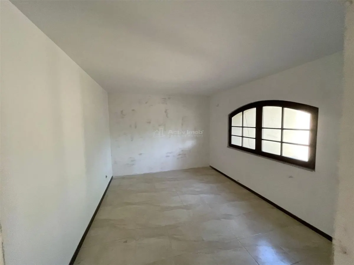 Villa Independiente - Petresti Corbeanca - 9 Dormitorios - 3 Baños - 533sqm - foto 13
