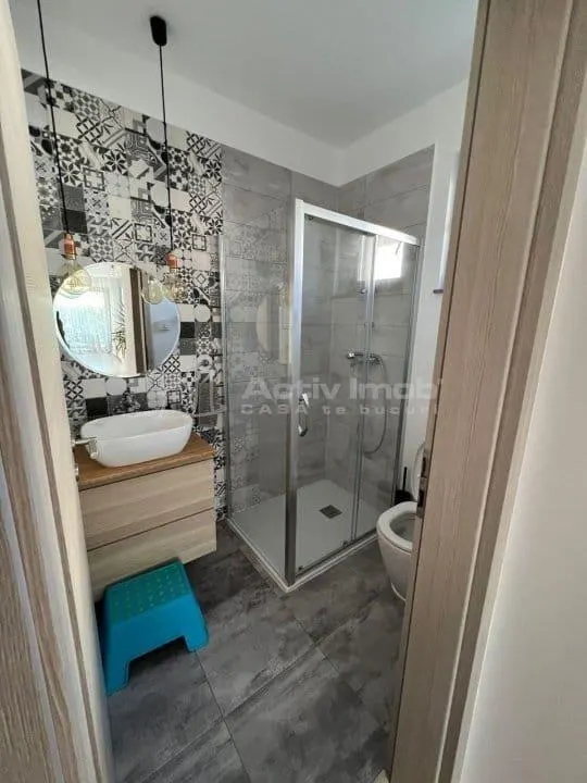 Villa Moderna – Otopeni – 5 Dormitorios – 3 Baños – 140m² – 270m² Terreno - foto 6