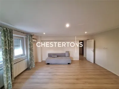 Apartamento de 2 Dormitorios - Independentei - Venta - Braila