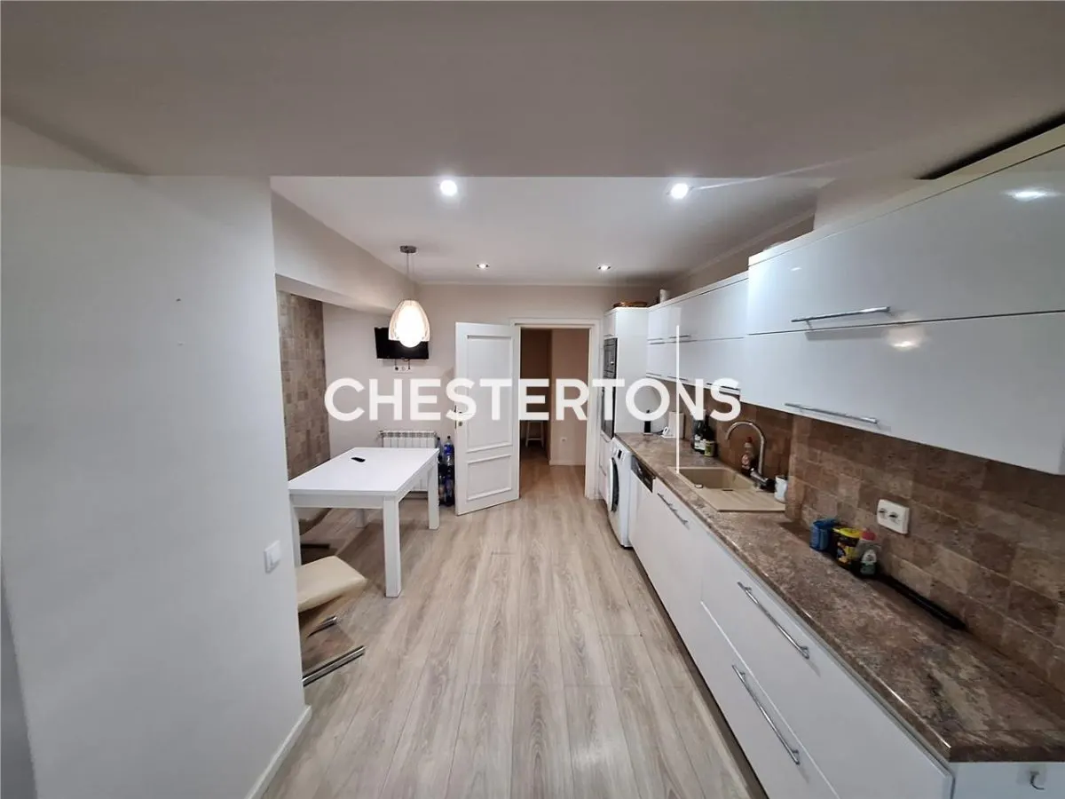 Apartamento de 2 Dormitorios - Independentei - Venta - foto 5