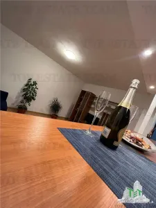Appartement 3 Chambres, Immeuble 2000, avec Places de Parking, Calea 13 Septembrie - foto 8