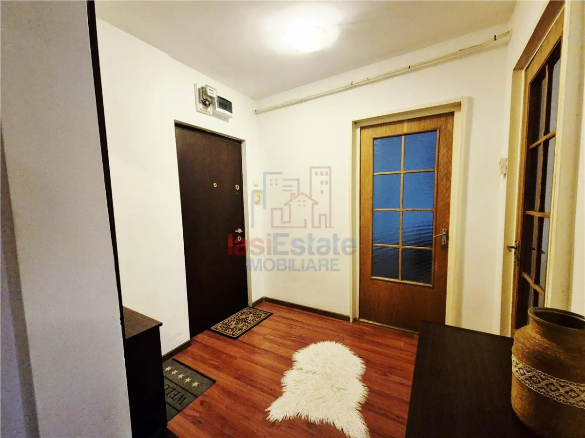 Appartement 2 Pièces à Distribution Séparée, Tătărași, 2e Étage - foto 8