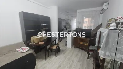 2-Bedroom Furnished Apartment with Parking, Militari Residence - foto 6