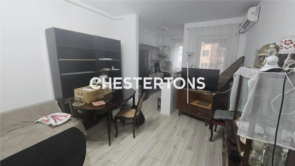 2-Bedroom Furnished Apartment with Parking, Militari Residence - foto 6