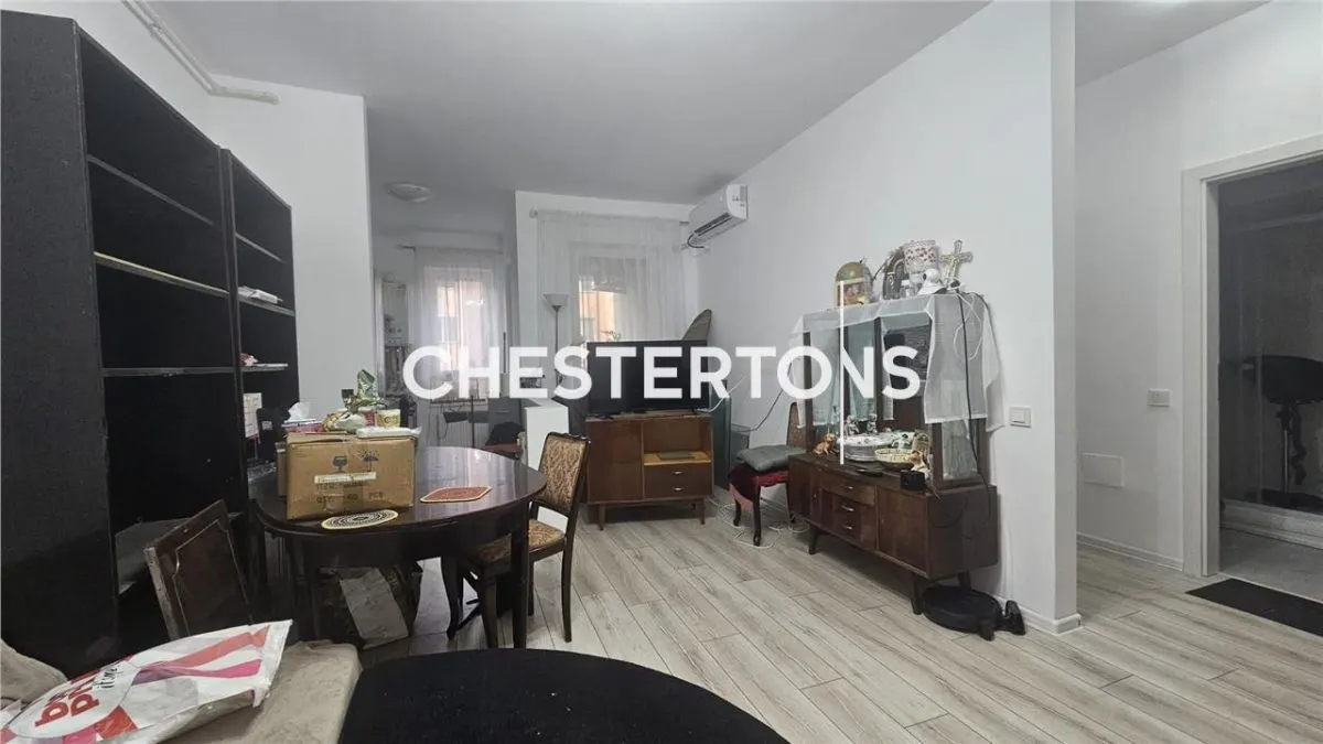 2-Bedroom Furnished Apartment with Parking, Militari Residence - foto 8