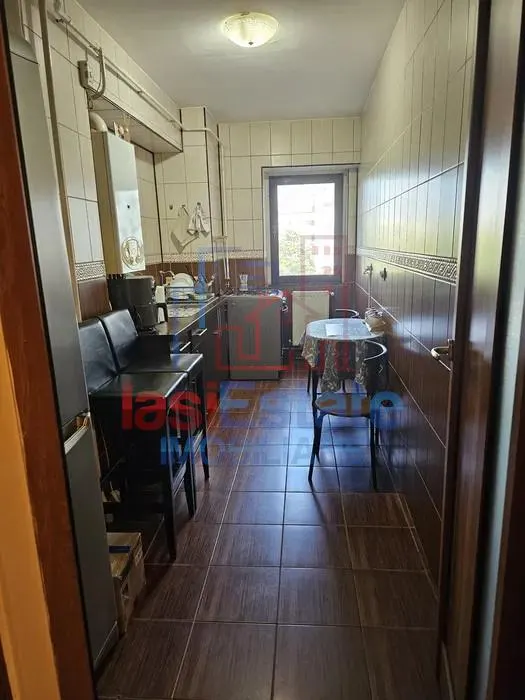 Appartement une Chambre à Vendre à Pacurari - foto 4