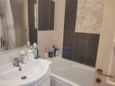 Apartamento de 2 Dormitorios Podu Ros - foto 10