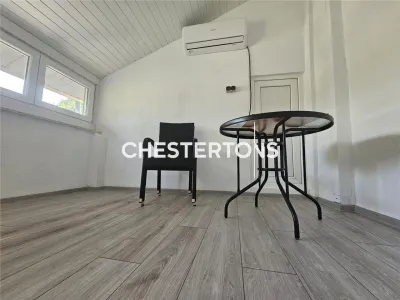 Premier Bail | Entièrement Neuf | Duplex 2 Chambres, Cour Privée et Terrasse, Centre Constanța - foto 14