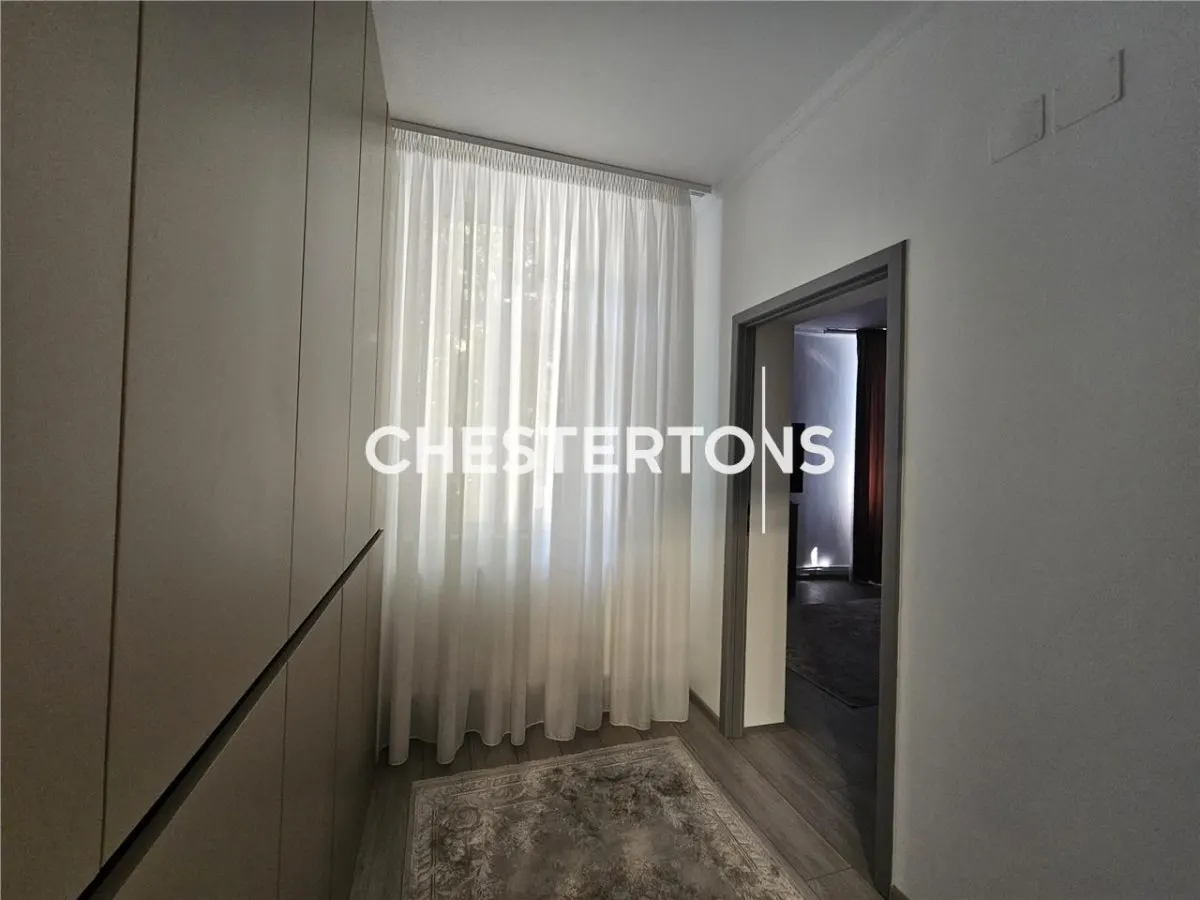 Premier Bail | Entièrement Neuf | Duplex 2 Chambres, Cour Privée et Terrasse, Centre Constanța - foto 15