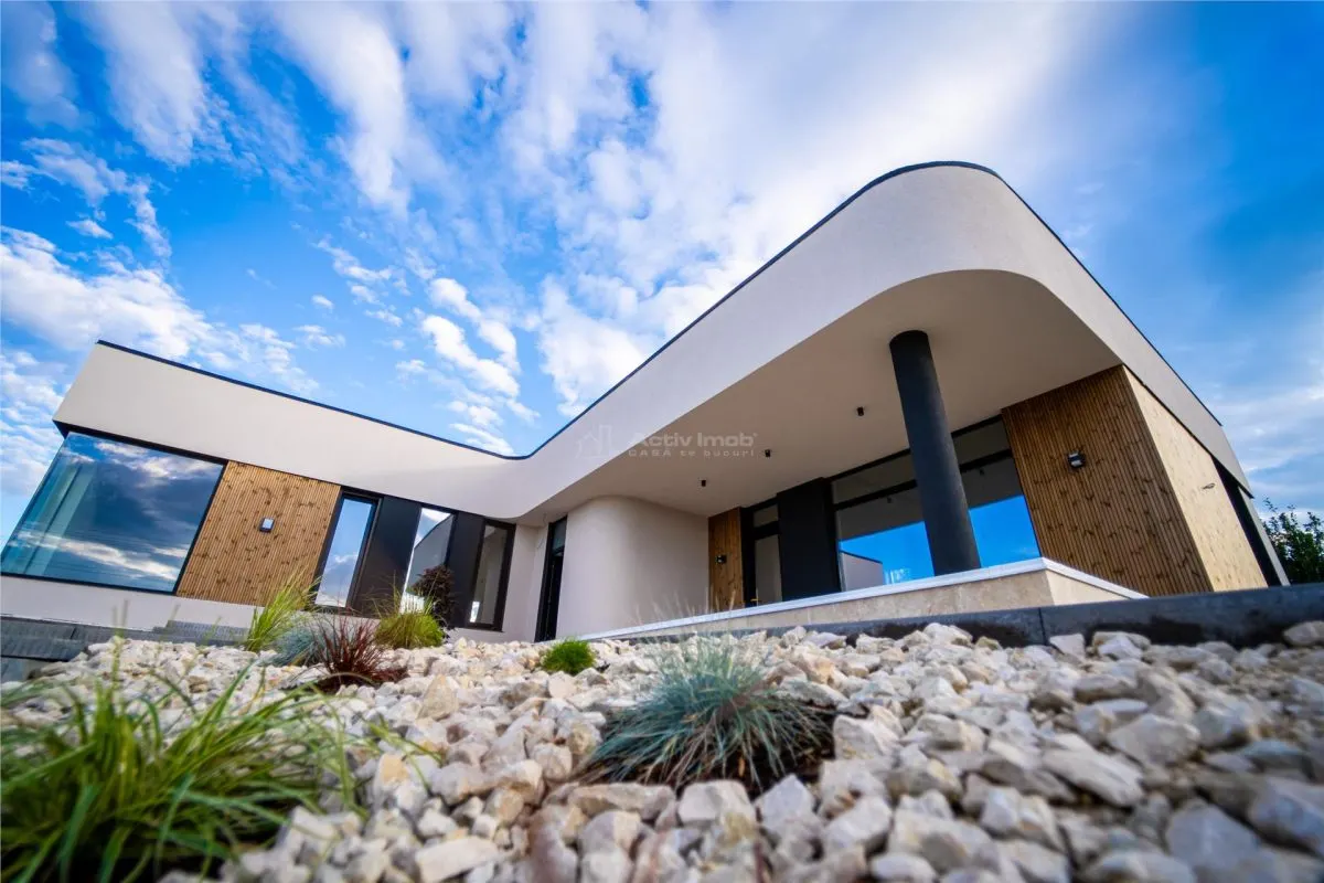 Villa de Luxe à Seciu avec Matériaux Haut de Gamme et Vues Remarquables - foto 1