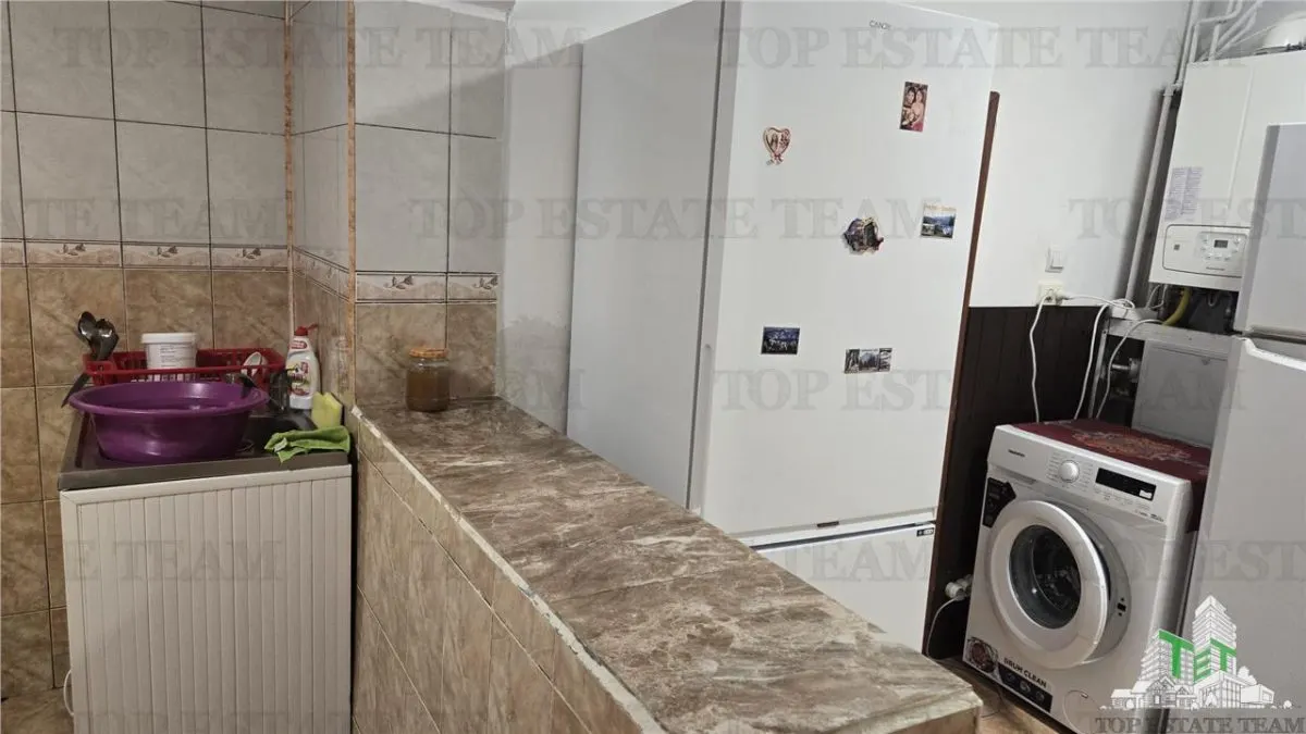 Villa de 5 Dormitorios y 2 Baños en Giulesti, Sector 1 – Disponible de Inmediato - foto 16
