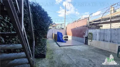 Villa de 5 Dormitorios y 2 Baños en Giulesti, Sector 1 – Disponible de Inmediato - foto 3