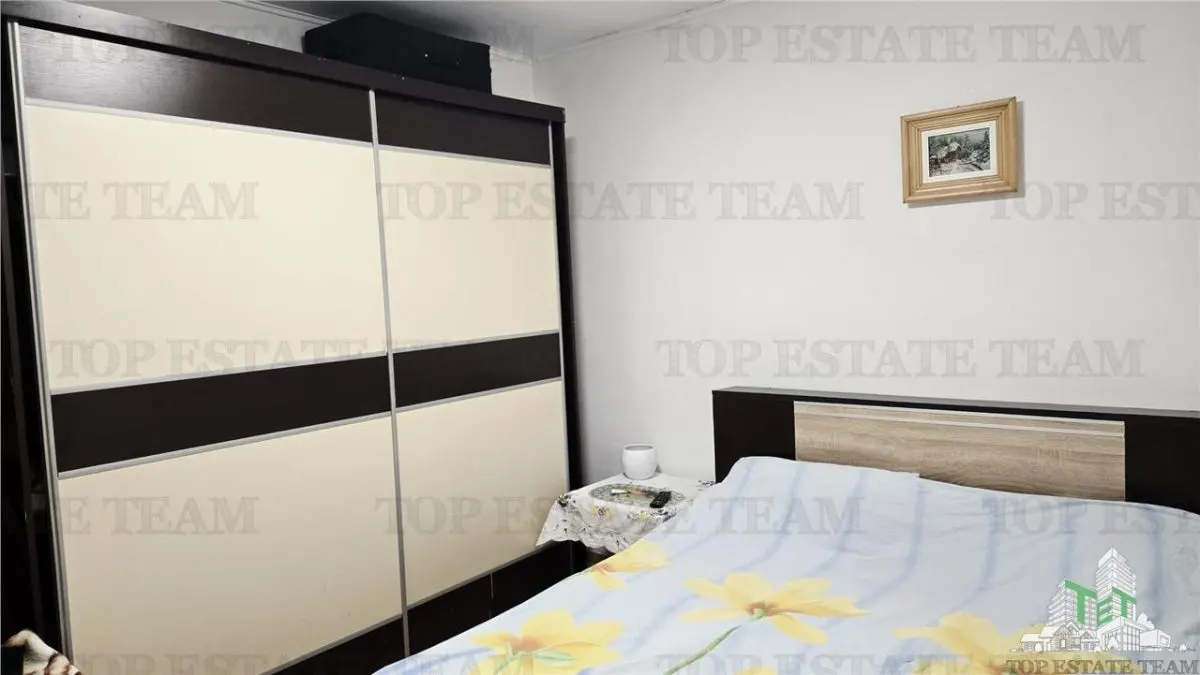 Villa de 5 Dormitorios y 2 Baños en Giulesti, Sector 1 – Disponible de Inmediato - foto 8