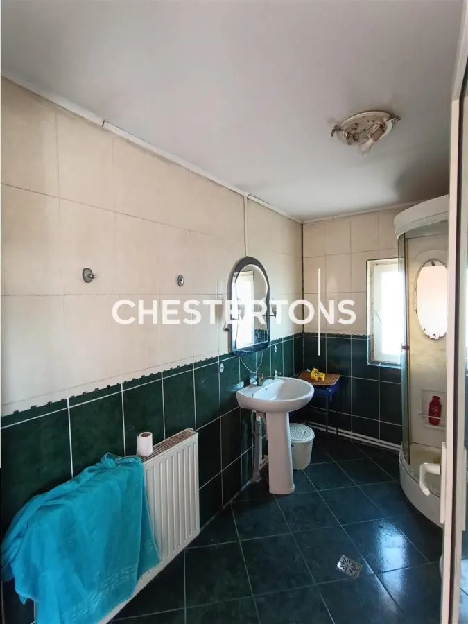 Casa deosebita cu etaj si mansarda plus anexa de 44mp si curte de peste 200mp in Sintesti ILFOV la 3 minute de loc. Jilava. - foto 11