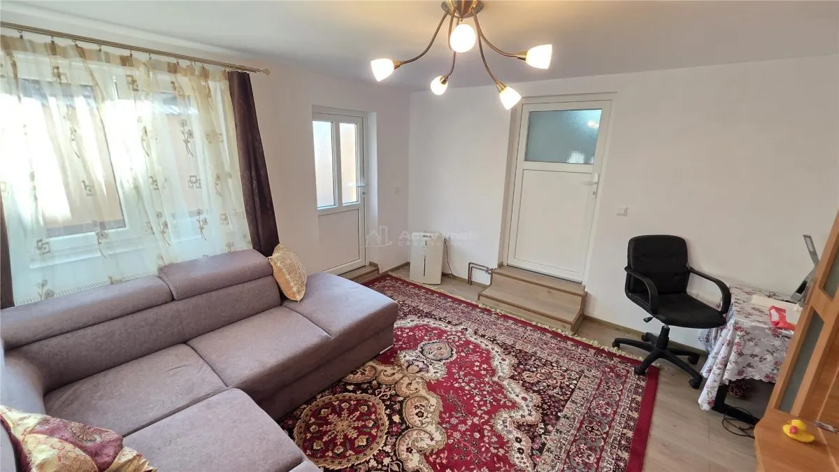 Racasdia | Maison Clé en Main | 7+ Pièces | 1.349 sqm Terrain | Zéro Commission - foto 12