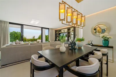 Villa en Venta en Malaga - foto 4
