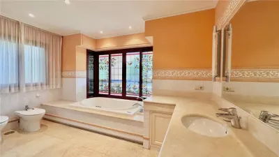 Vila de vanzare in Malaga - foto 23
