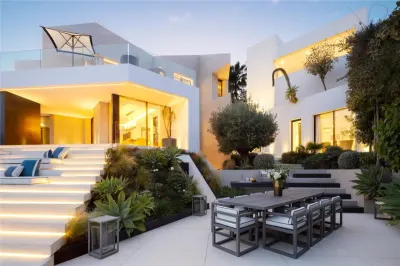 Villa en Venta en Malaga - foto 19