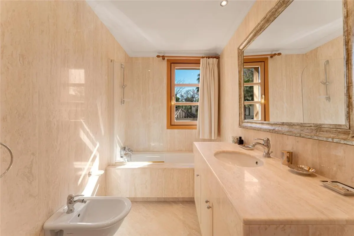 Vila de vanzare in Malaga - foto 16