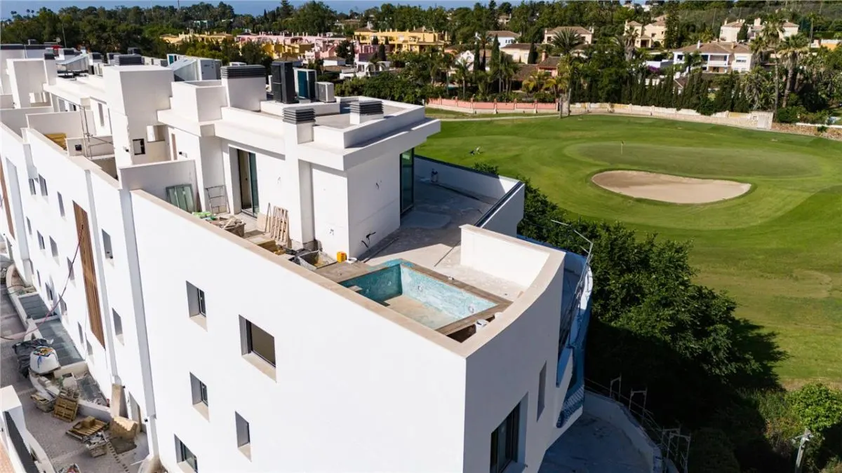 Penthouse de vanzare in Malaga - foto 1