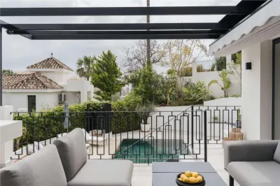 Villa à Vendre à Málaga - foto 3