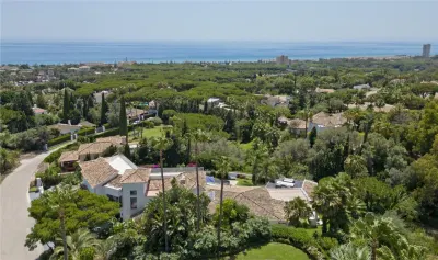 Villa for Sale in Malaga - foto 2