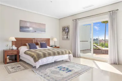 Villa for Sale in Malaga - foto 9