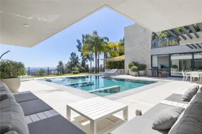 Villa à Vendre à Malaga - foto 5