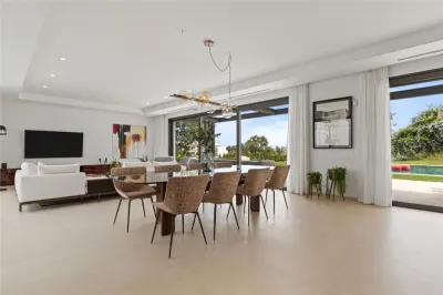 Villa for Sale in Malaga - foto 7