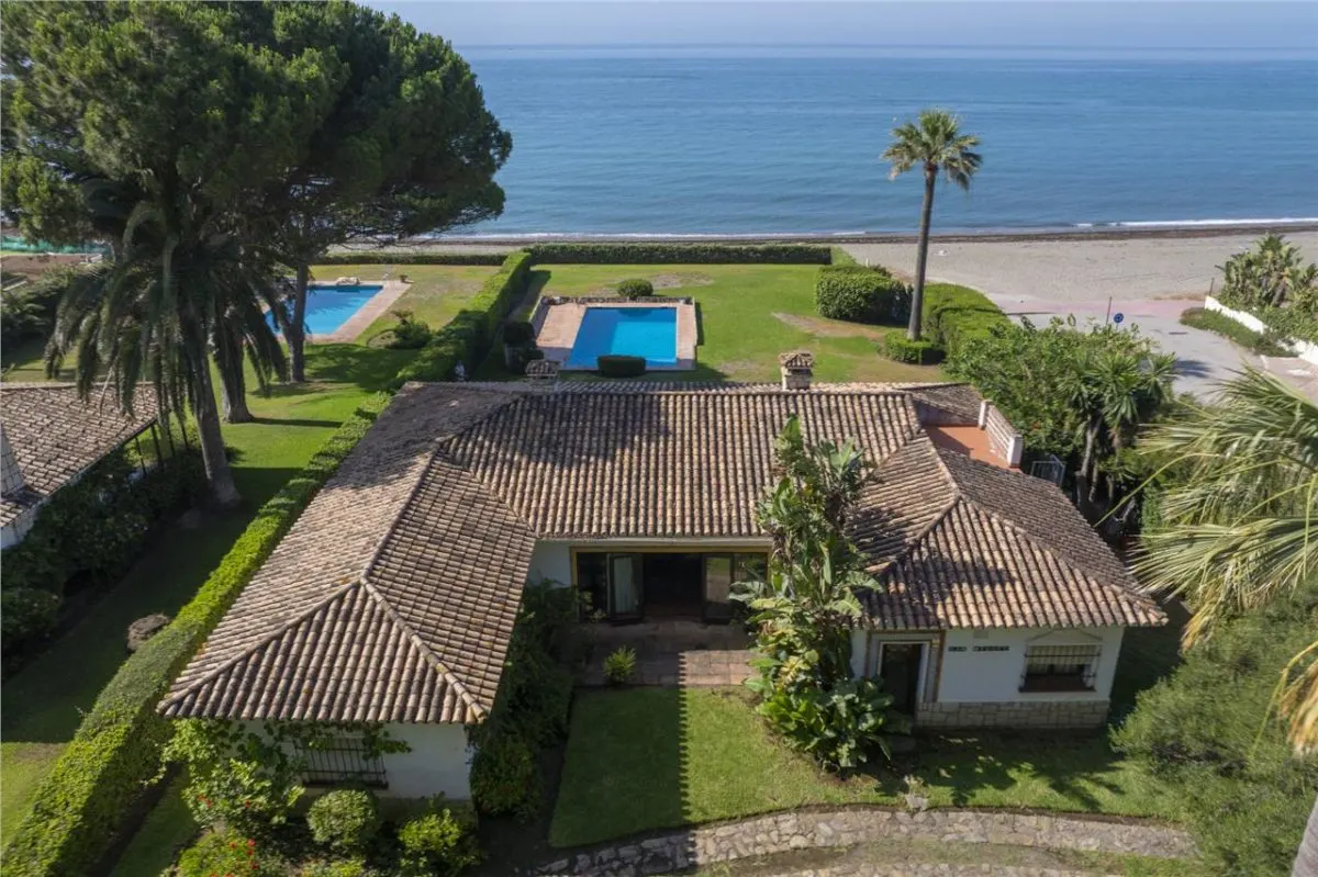 Vila de vanzare in Malaga - foto 1
