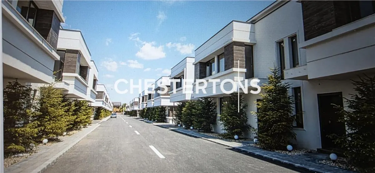 Bragadiru - Prelungirea Ghencea/ Vila premium 4 camere/ 2 bai/ curte/ loc de parcare - foto 3